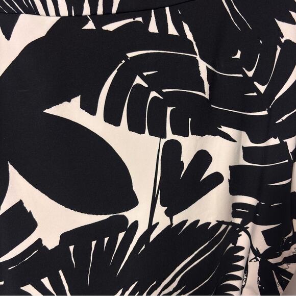 TRINA TURK LENNOX BANDEAU LACE UP BLACK WHITE PINK WOMEN ONE PIECE SIZE 6 NWT - Picture 4 of 10